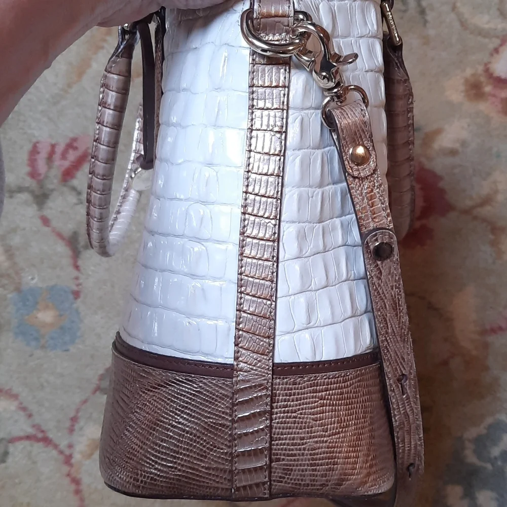 Brahmin satchel. - Picture 7 of 11